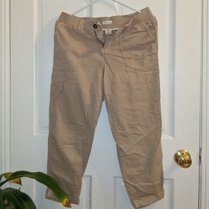 Cropped Khaki pants